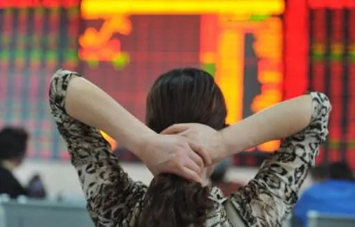 投资组合分散策略_资金配置股票数量_100万股票投资计划书