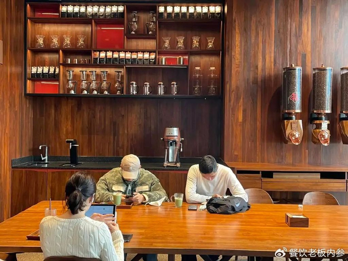 星巴克 股票期权_星巴克中国股权收购传闻_星巴克中国业绩下滑原因分析