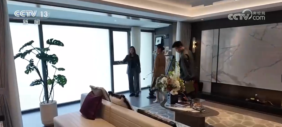 深圳住房公积金贷款买房_武汉汉七条楼市新政_武汉放宽首套房认定政策